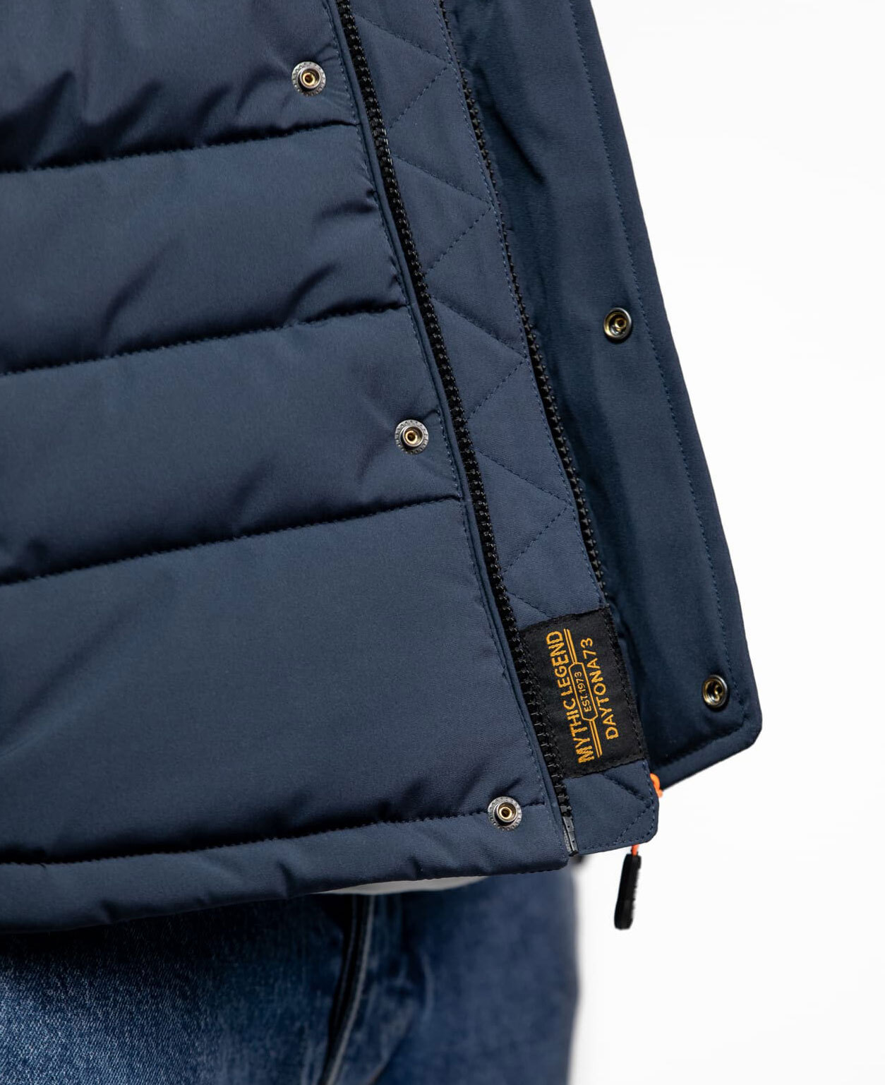 103884-BREAM-NAVY-(6)-min