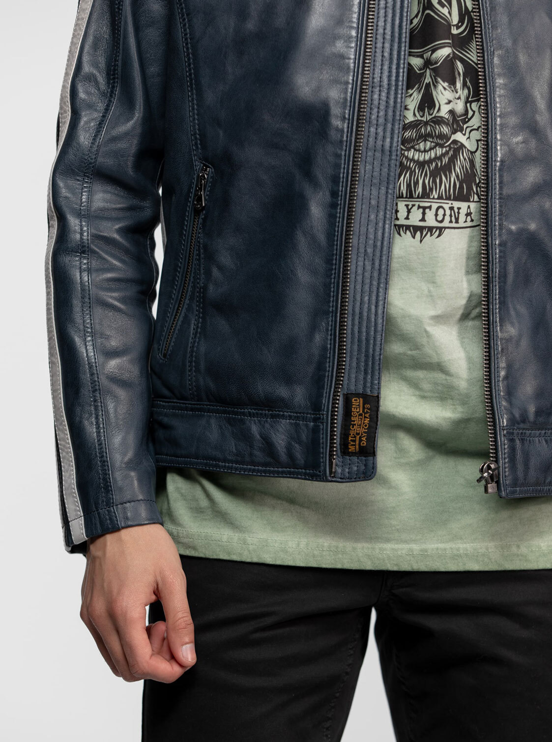 104152-scotty-bleu--(6)