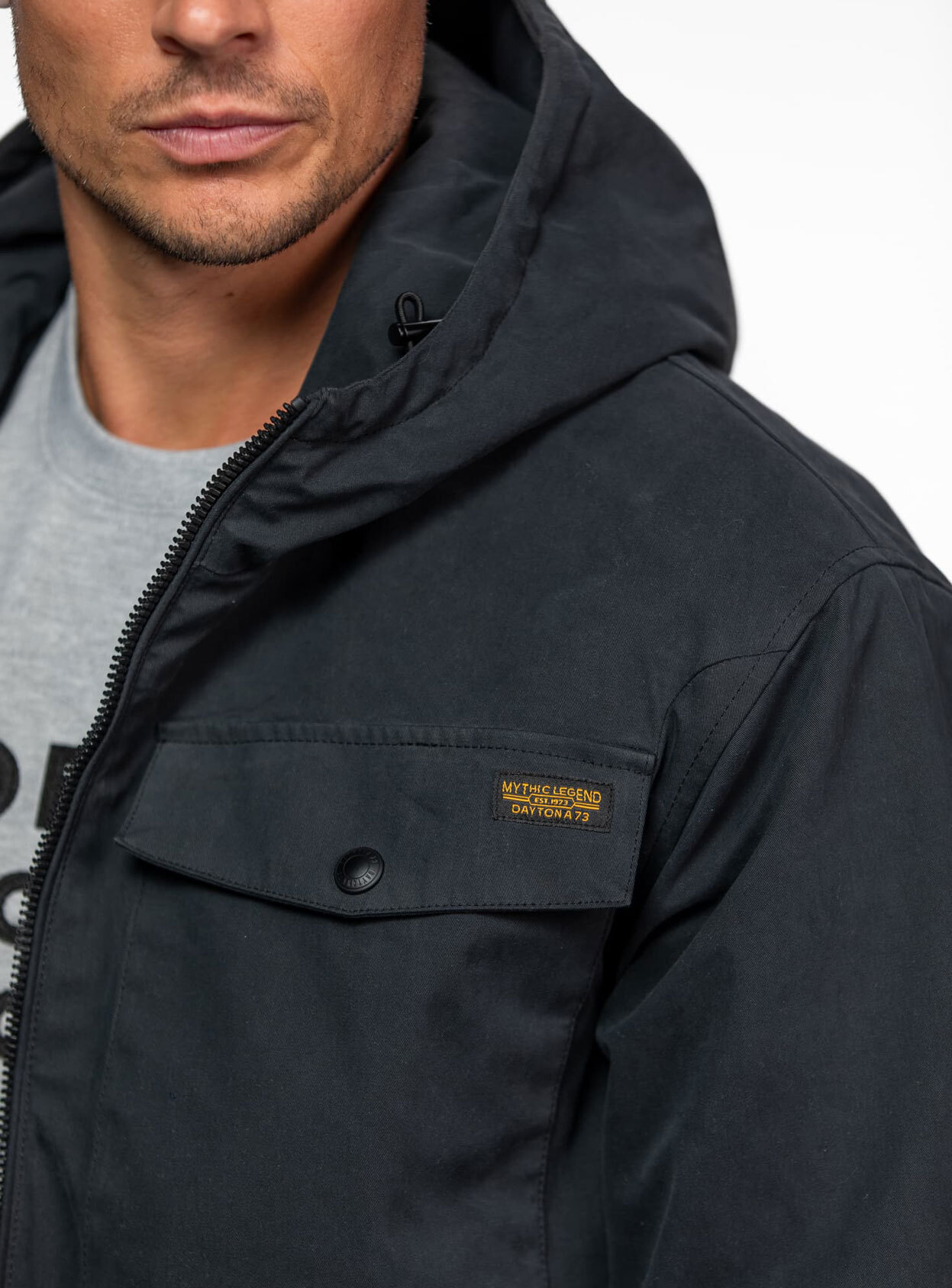 104267-FREY-BLACK-(3)-min