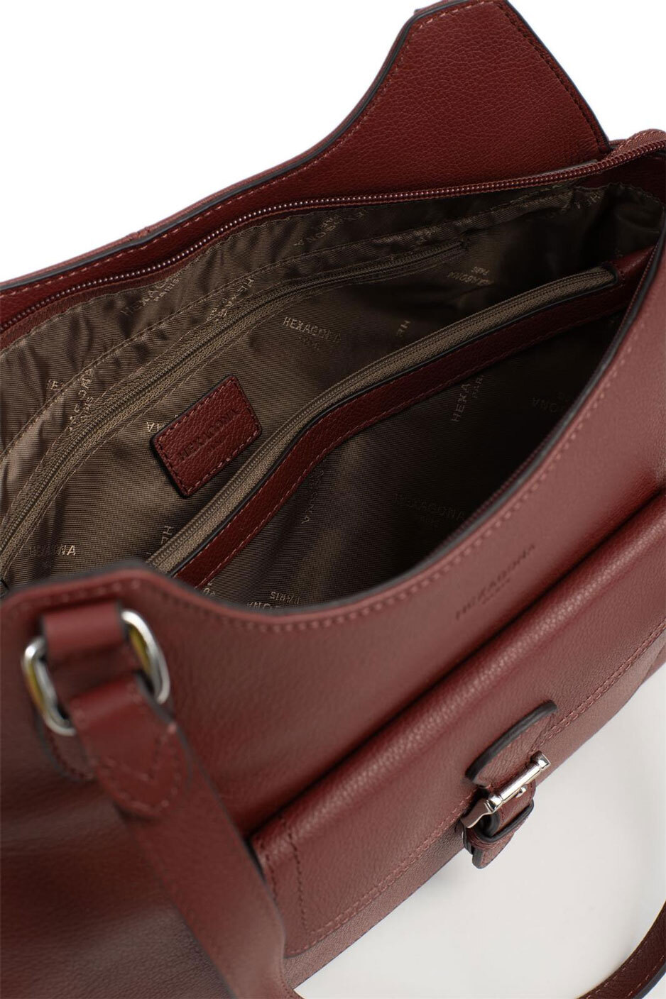 6880225-bordeaux-interieur