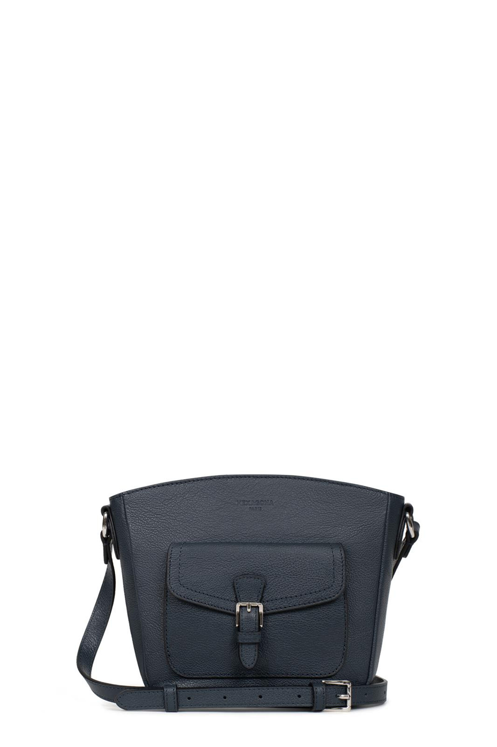 6880227-petrole-face