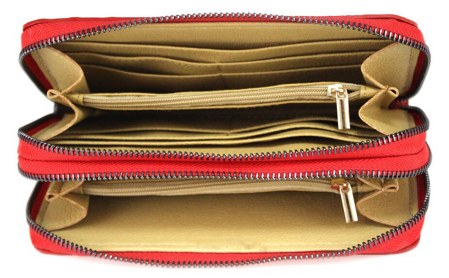 95-prisca-sen-rosso3