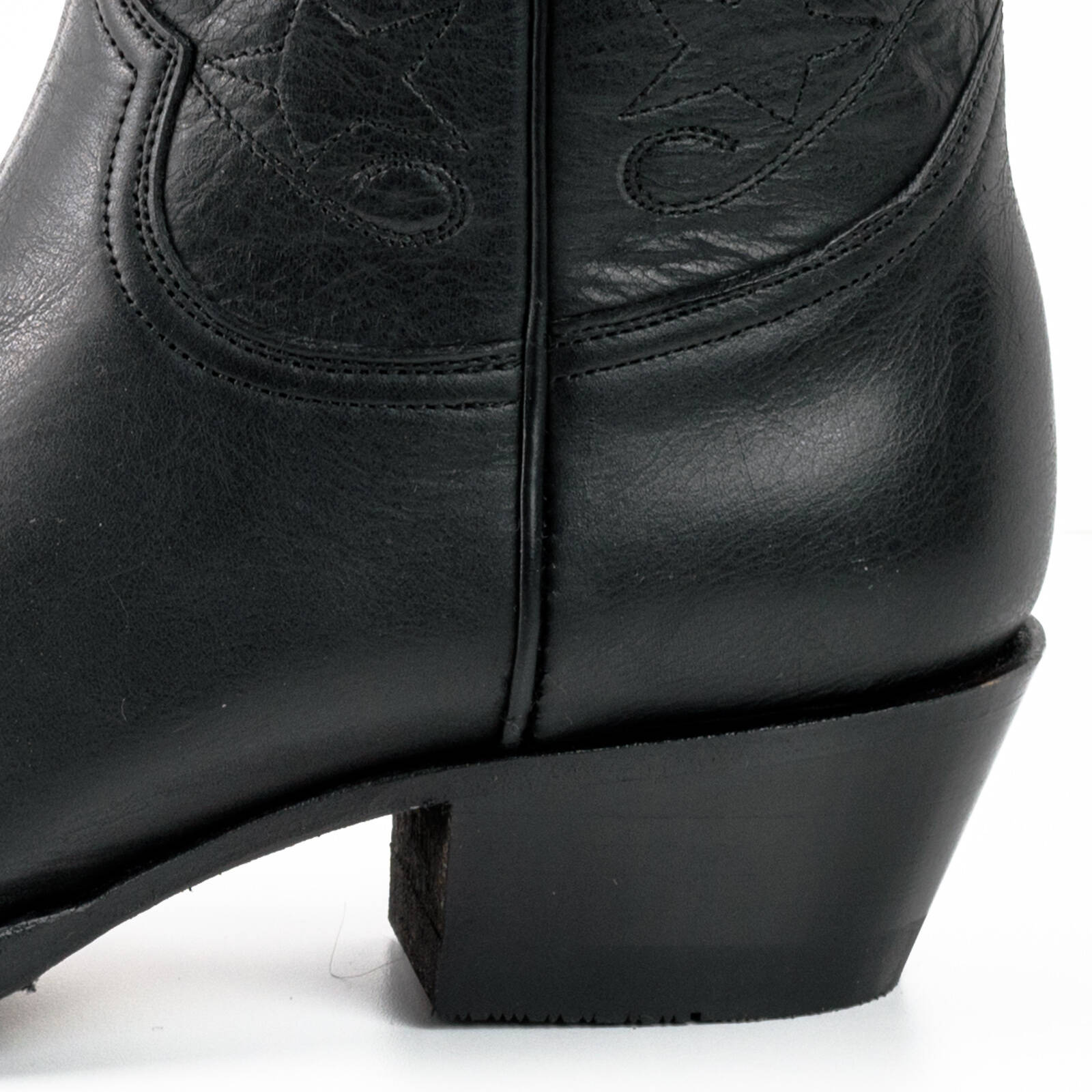 bota-de-cowboy-2374-natural-negro-04