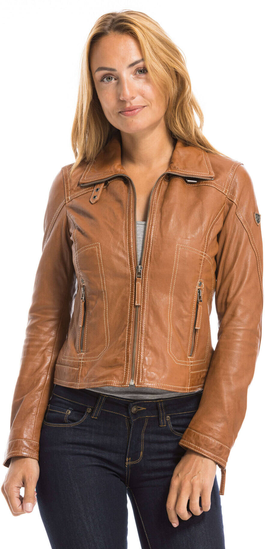 CG-23-FEMME-14577-COGNAC-22