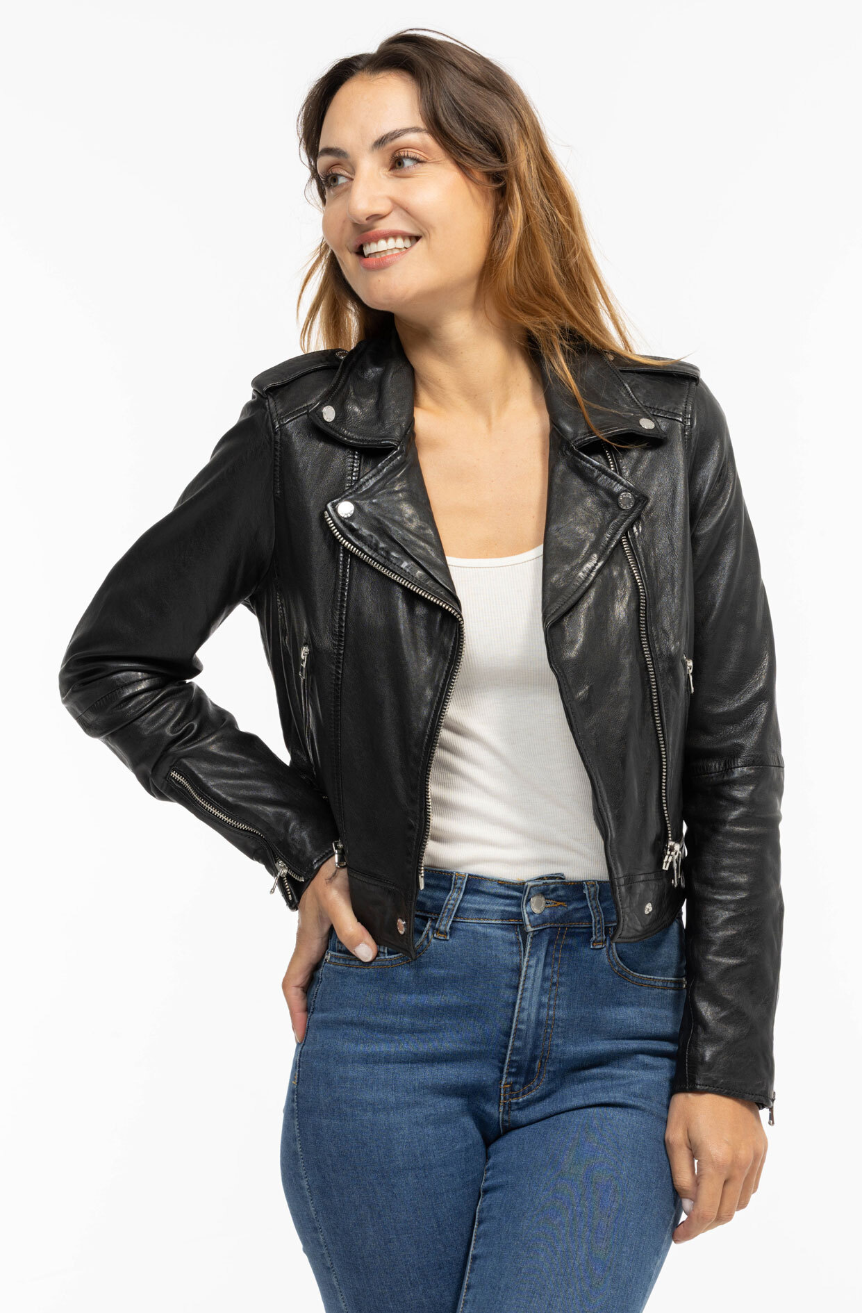 CG25-Femmes-64440-0854BD