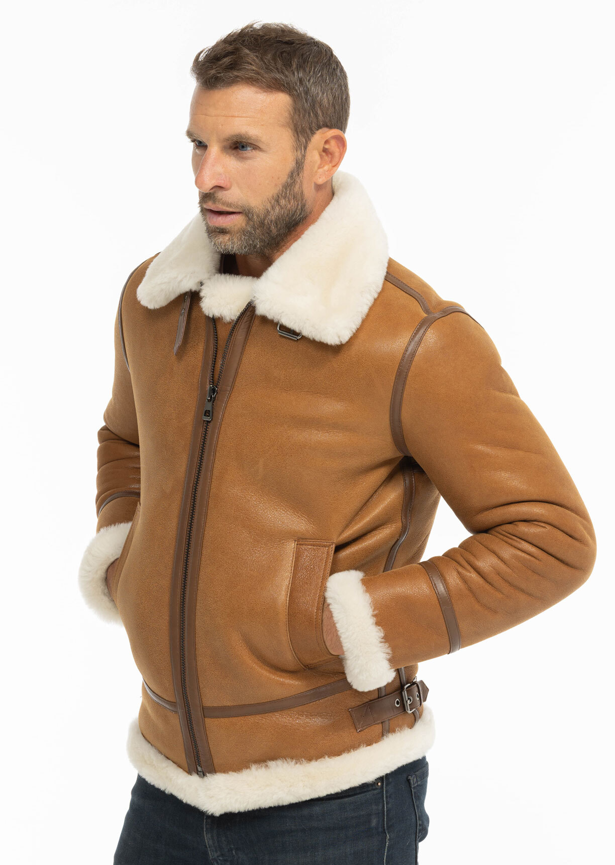 CG25-Homme-Bombardier-Bo