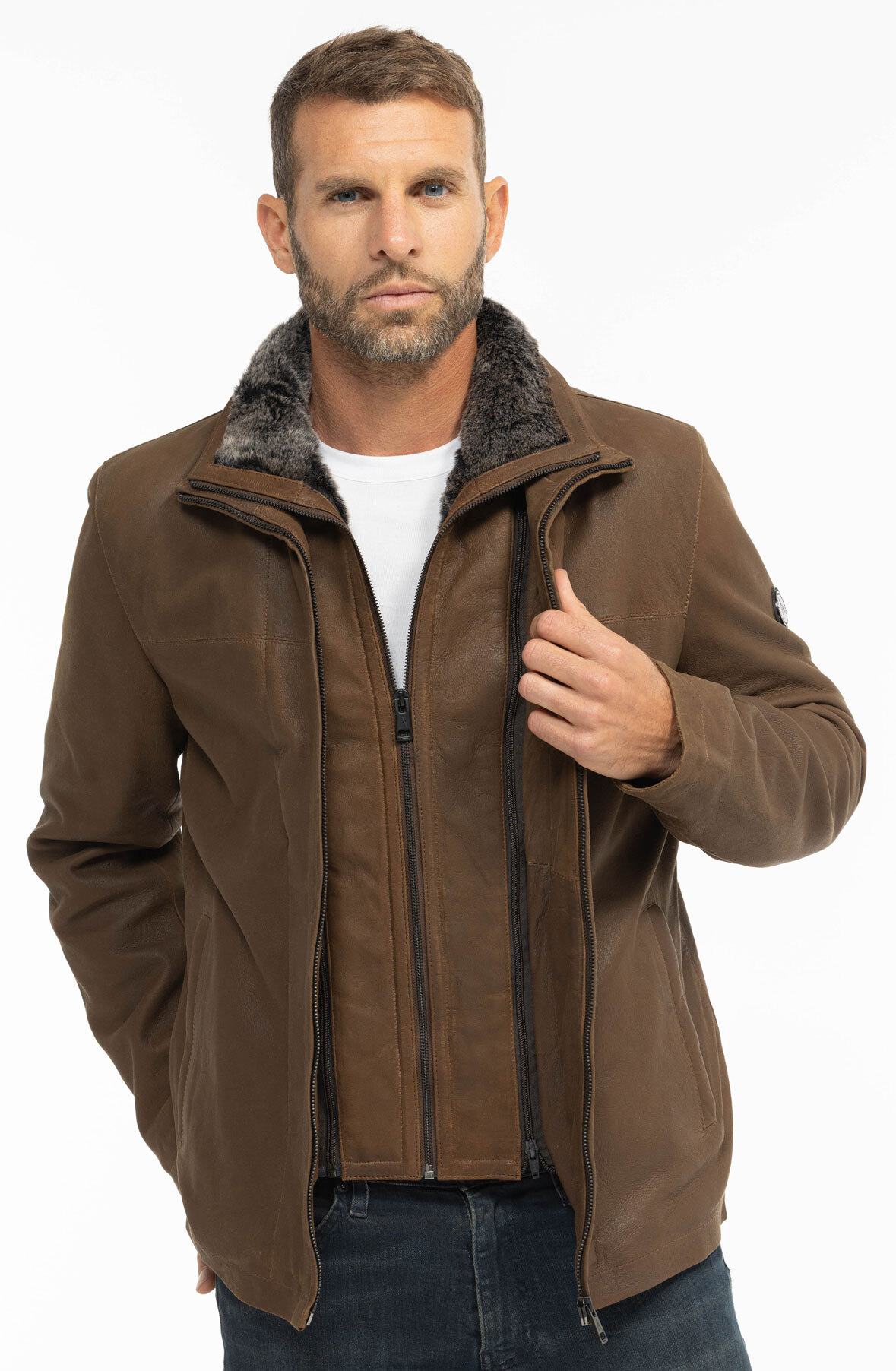 CG25-Homme-Luc-5731BD