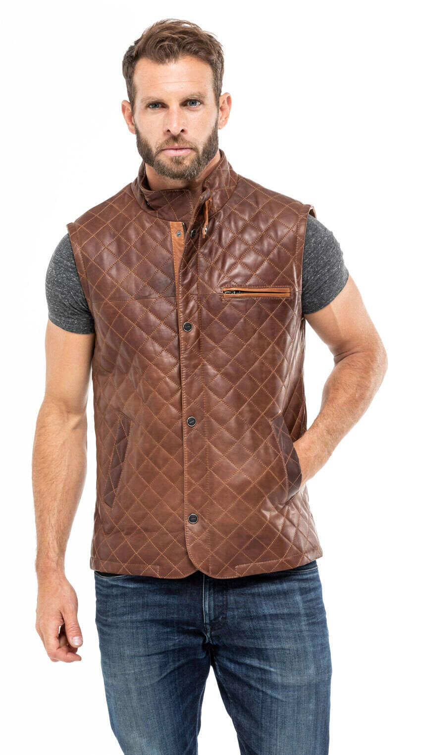 gilet sans manches e08 agneau c469 à damier mannequin (9)