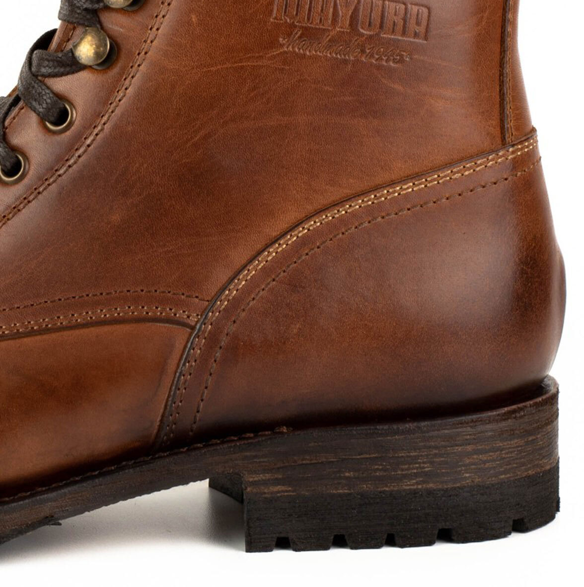 mayura-boots-2478-cast