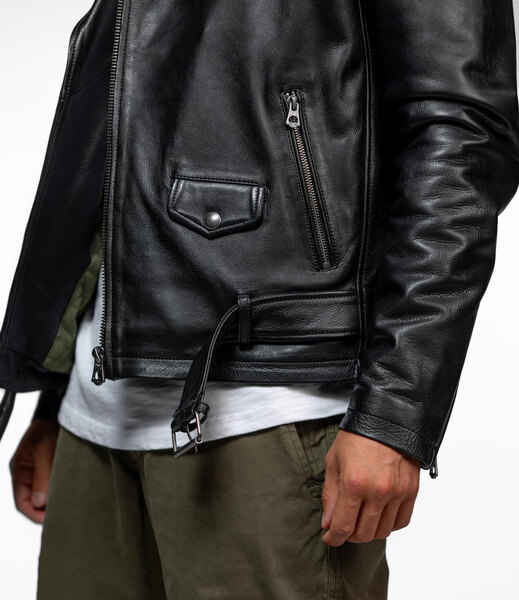 100968-RICK-BLACK-(6)-min