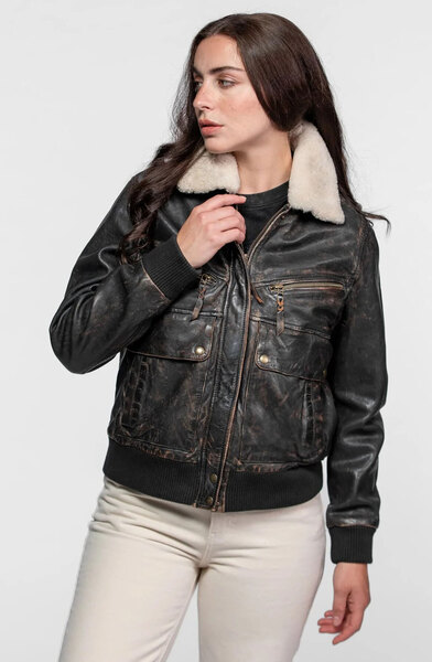 103749-BUTLER-BLACK_5_-min