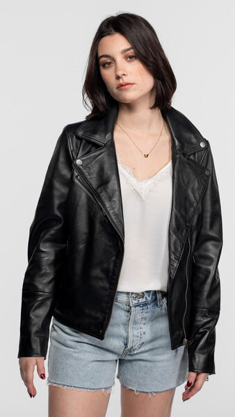 104179-HAVEN-BLACK-(2)-min