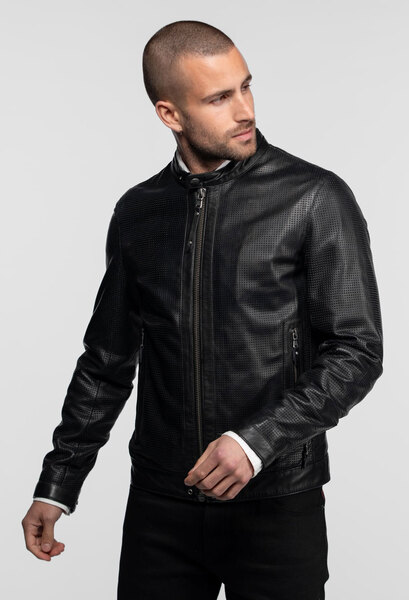 104208-knapp-noir-(5)