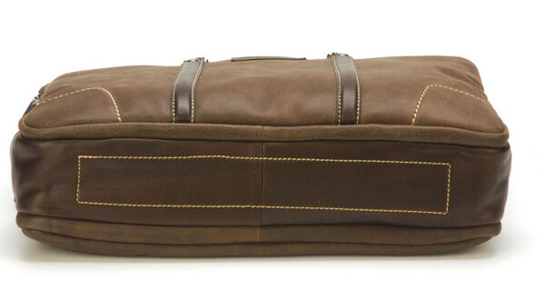 2158-03-chatain-dessous