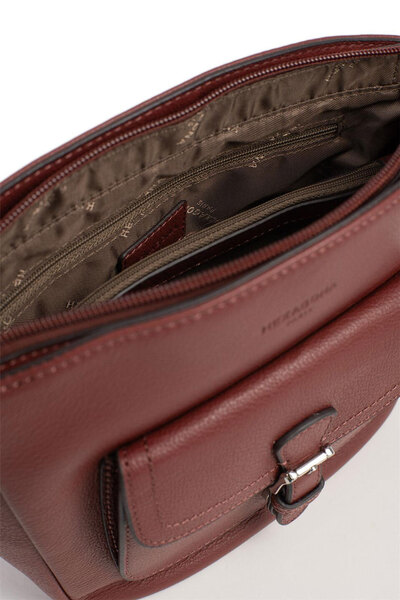 6880227-bordeaux-interieur