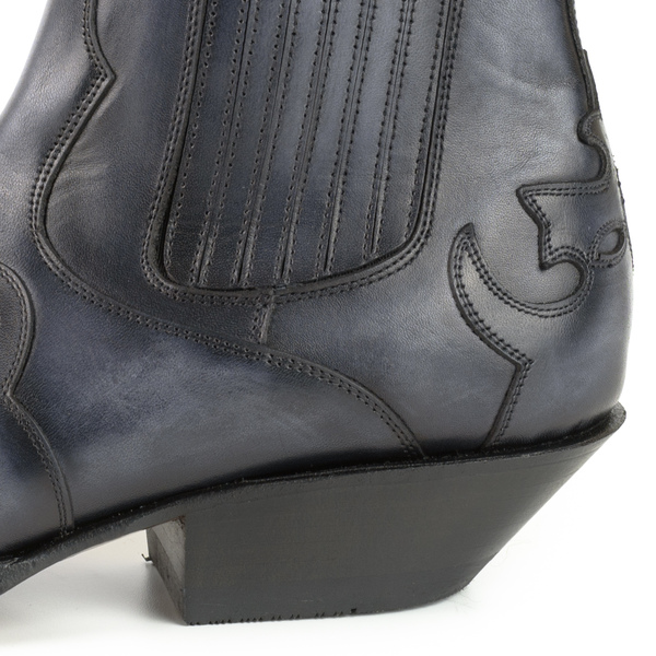 botin-cowboy-modelo-austin-1931-gris-negro-4