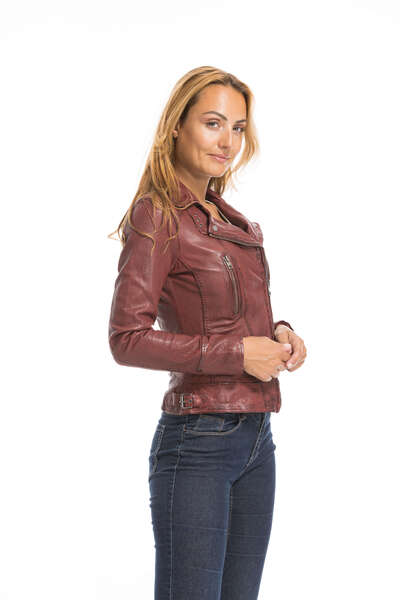 CG-23-FEMME-62065-FEU-23259