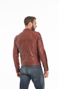 CG-23-HOMME-102434-ROUGE-25243
