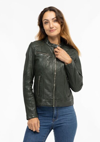 CG25-Femmes-102581-0304BD