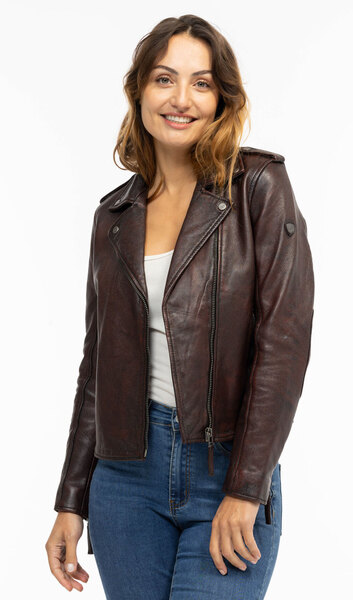 CG25-Femmes-1101-0734-0733B