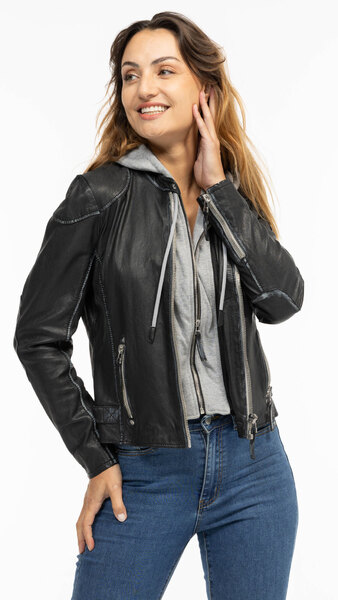 CG25-Femmes-Finja-Noir-0921