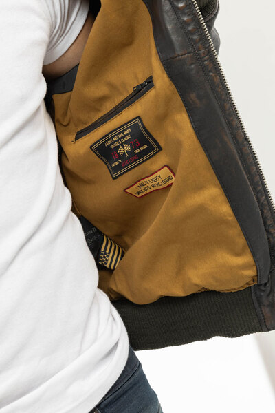 CG25-Homme-102558-6016BD