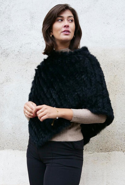 poncho-noir-cuirs-guignard